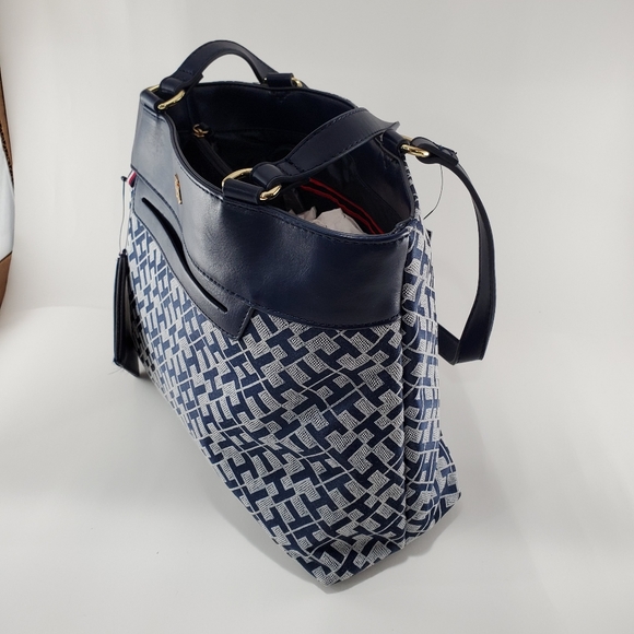 NWT Tommy Hilfiger tote - Picture 2 of 6